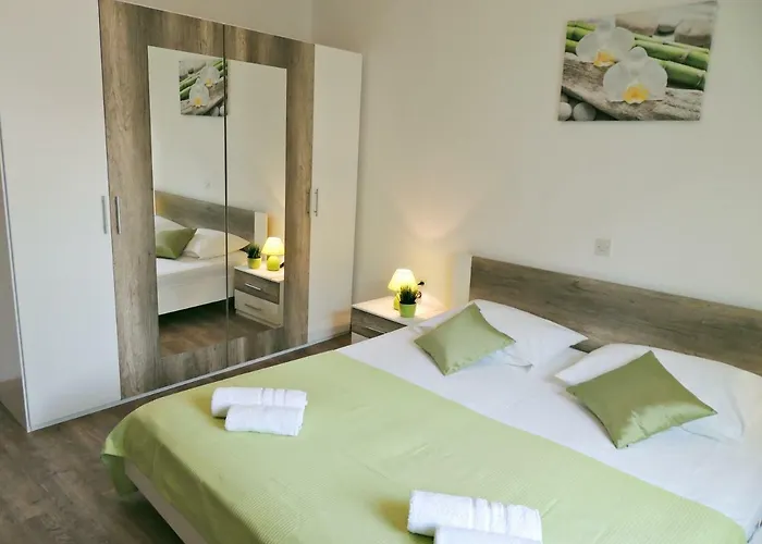 Apartments Jelena