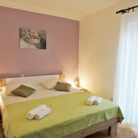 Apartments Jelena Pag Town Zewnętrze zdjęcie