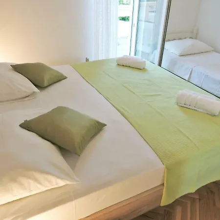 Apartments Jelena Pag Town Zewnętrze zdjęcie