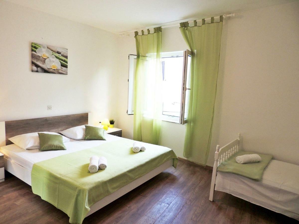 Jelena Apartment *